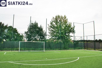 Siatki Józefów - Tu zabezpieczysz ogrodzenie boiska w siatki; siatki polipropylenowe na ogrodzenia boisk. dla terenów 